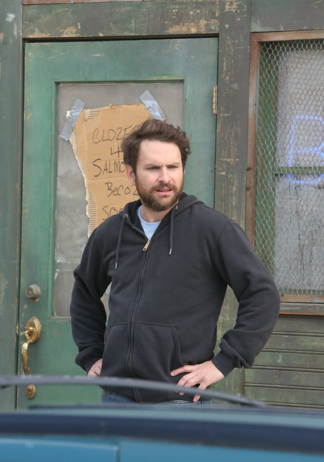 Illustration for article titled It's Always Sunny turns to uncharacteristically scattershot squalor when "Charlie's Home Alone"